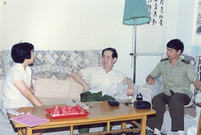 img089缩小.jpg