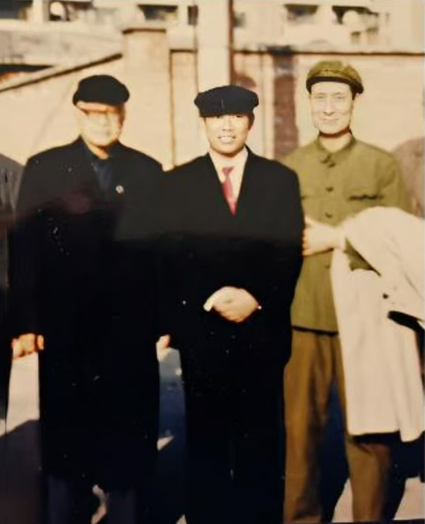 微信图片_20250922133747_53_4 拷贝.jpg