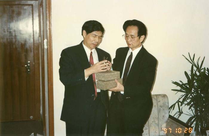851DC3A0F828B80095ACB55AFF41AB8B_750_750缩小.jpg